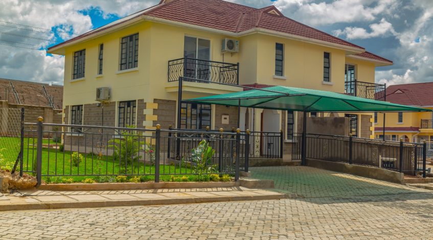 House construction image